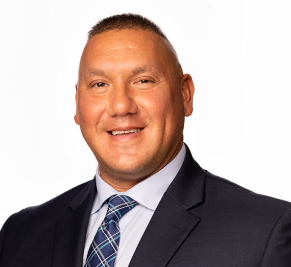 Alumni Spotlight: Dominic DeCaro ('00)