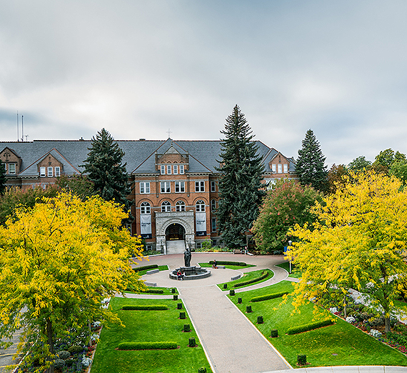 2022 Fiske Guide to Best Colleges Includes Gonzaga