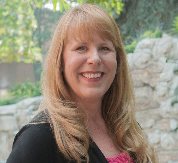 Joan Sarles Recognized as Outstanding Colleague