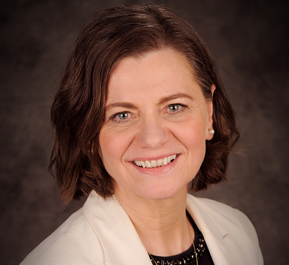 MBA & MBA in American Indian Entrepreneurship Faculty of the Year, Dr. Mirjeta Beqiri