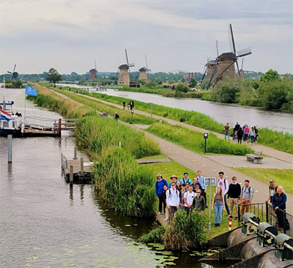 Students Visit the Windmills of Kinderdijk