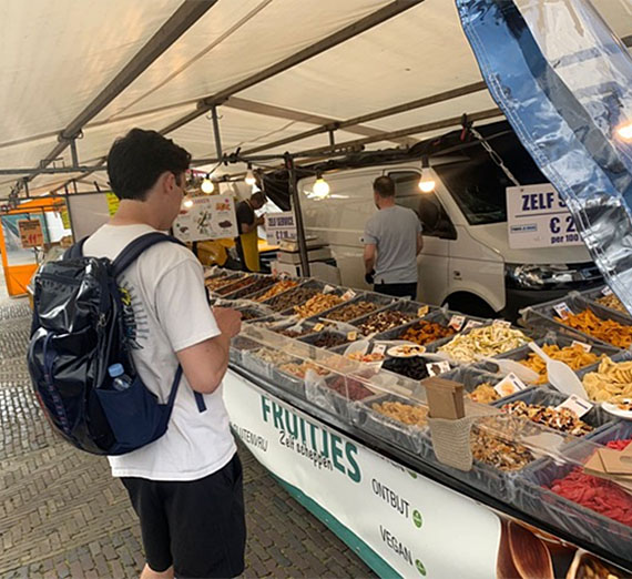 Day at the Market For GU in Delft