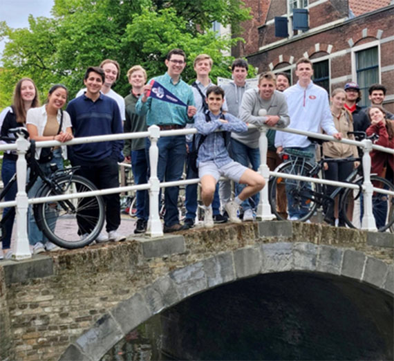 Sustainable Cities Course Begins For Gonzaga in Delft