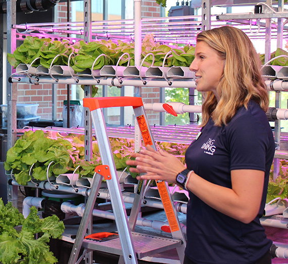 Zags Respond to Community Food Insecurity and More