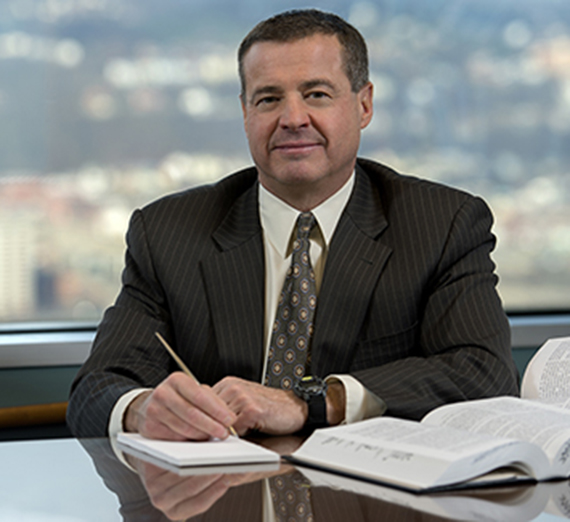 Christian Supremacism and the Religion Clauses Focus of Douglas Lecture Thursday