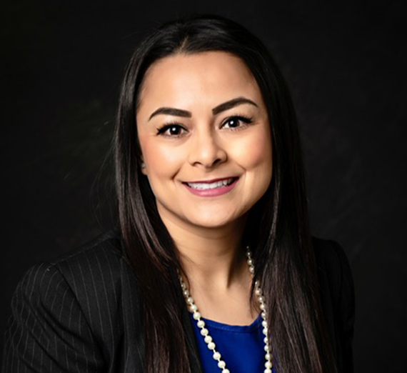 Maggie Esquivel-Torres selected as Lukins & Annis Scholarship Recipient