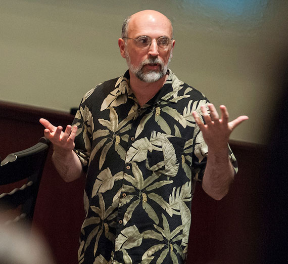 Physics Faculty Feature: Eric Kincanon