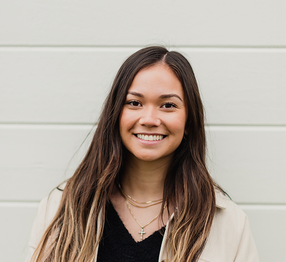 Senior Spotlight: Malia Hanson