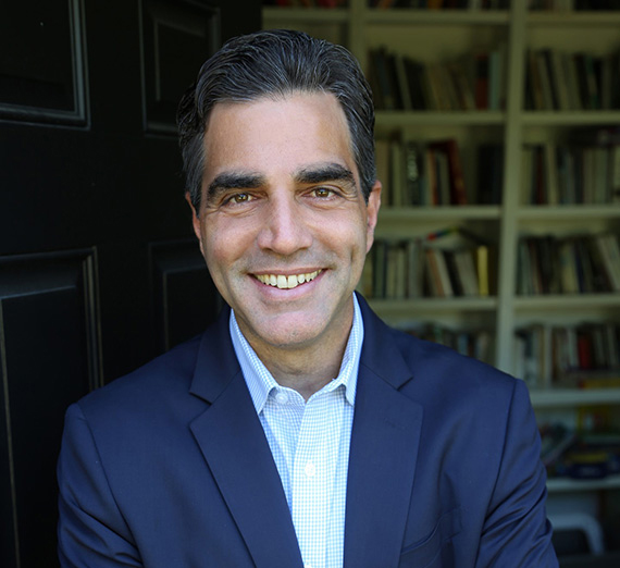 In Age of Virtual Reality, Scholar Urges Making Time for the Authentic