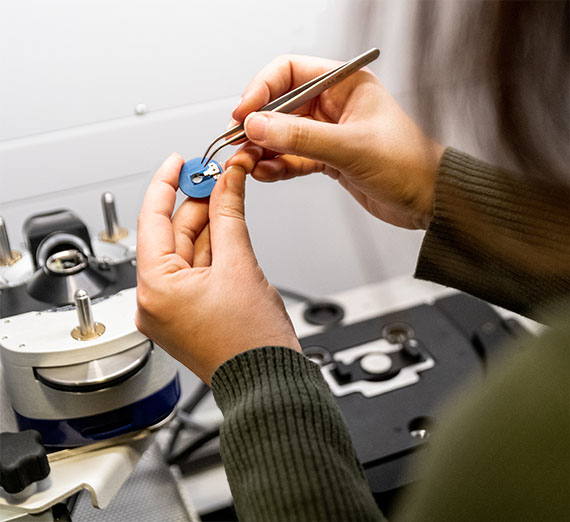 SEAS Undergraduate Research Showcase displays range of projects