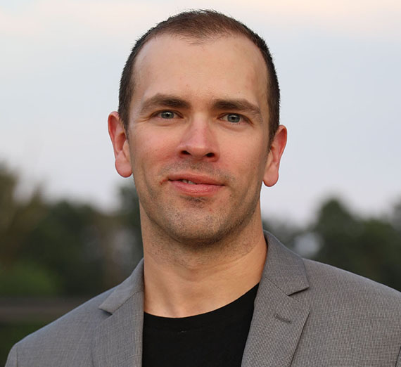 Dr. Edmon Perkins on 