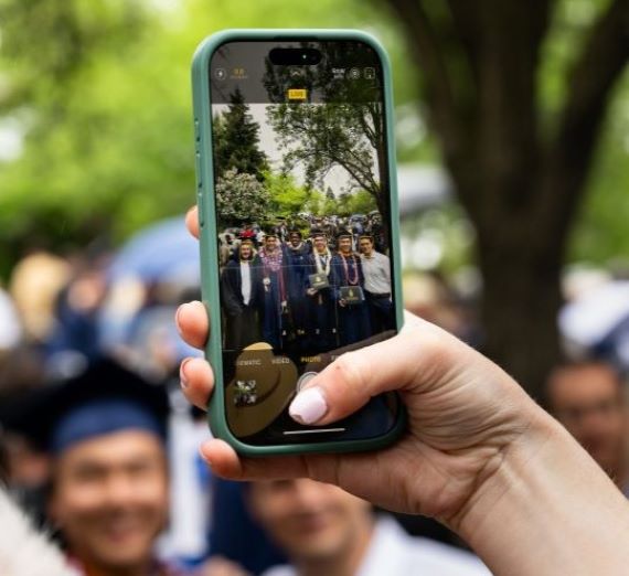 Using Social Media in Your College Search