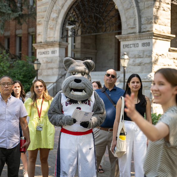 Questions to Ask on Your College Tour