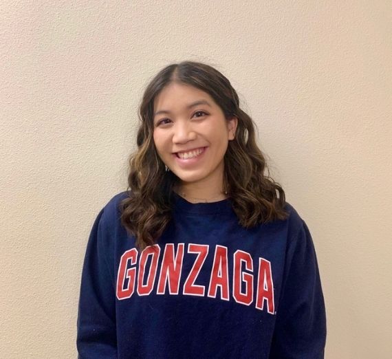 Vlog: Life as a Zag with Annie French