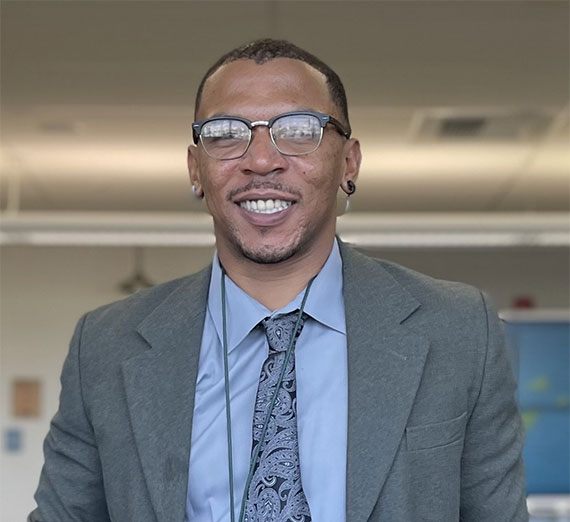 Tony Smith (’22) Takes His GU Degree to Kenya as a Fulbright English Teaching Assistant