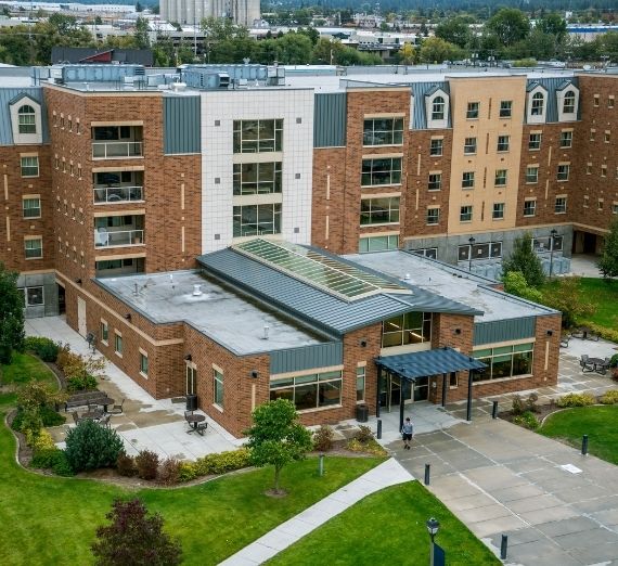 Zags Share Tips for Living with Roommates
