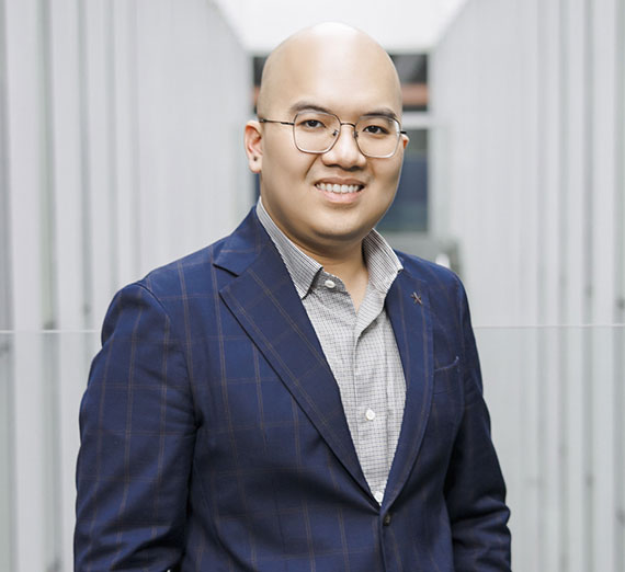 Meet Gonzaga’s New Fulbright Scholar-in-Residence: Duy Dang