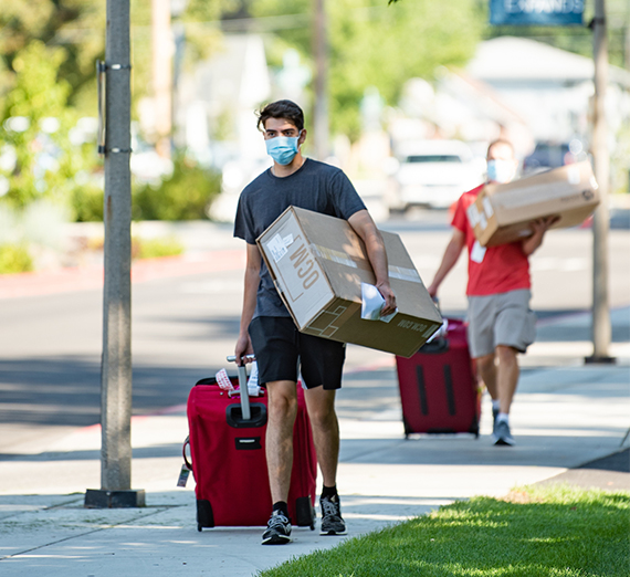 In the News: Students, Parents Optimistic about Move-In