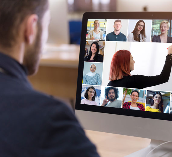Growth in Online Graduate Programs a VIRTUAL REALITY