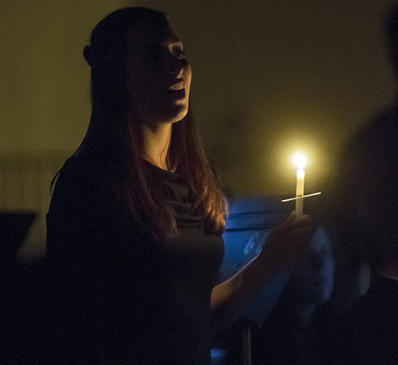 Candlelight Christmas Concerts Dec. 7-8