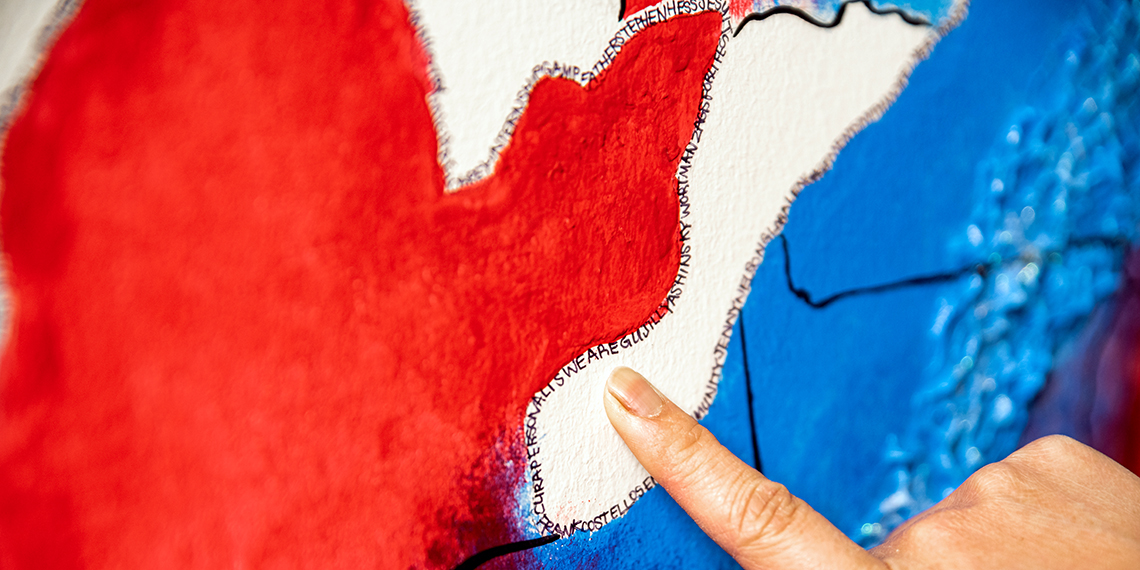 Cat Truong ('14) Makes Mural for Zag Family