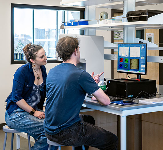 In The News: Seattle DJC on Materials Research Center