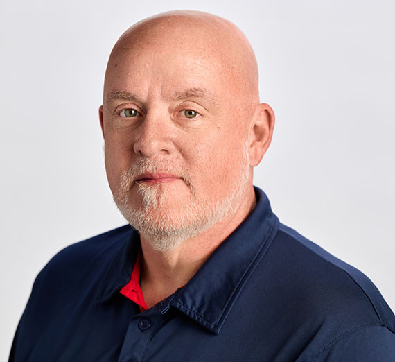 Wade Croft Named SEAS Outstanding Colleague