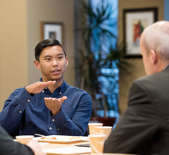 Opening Doors – Community Leaders Welcome Business Students